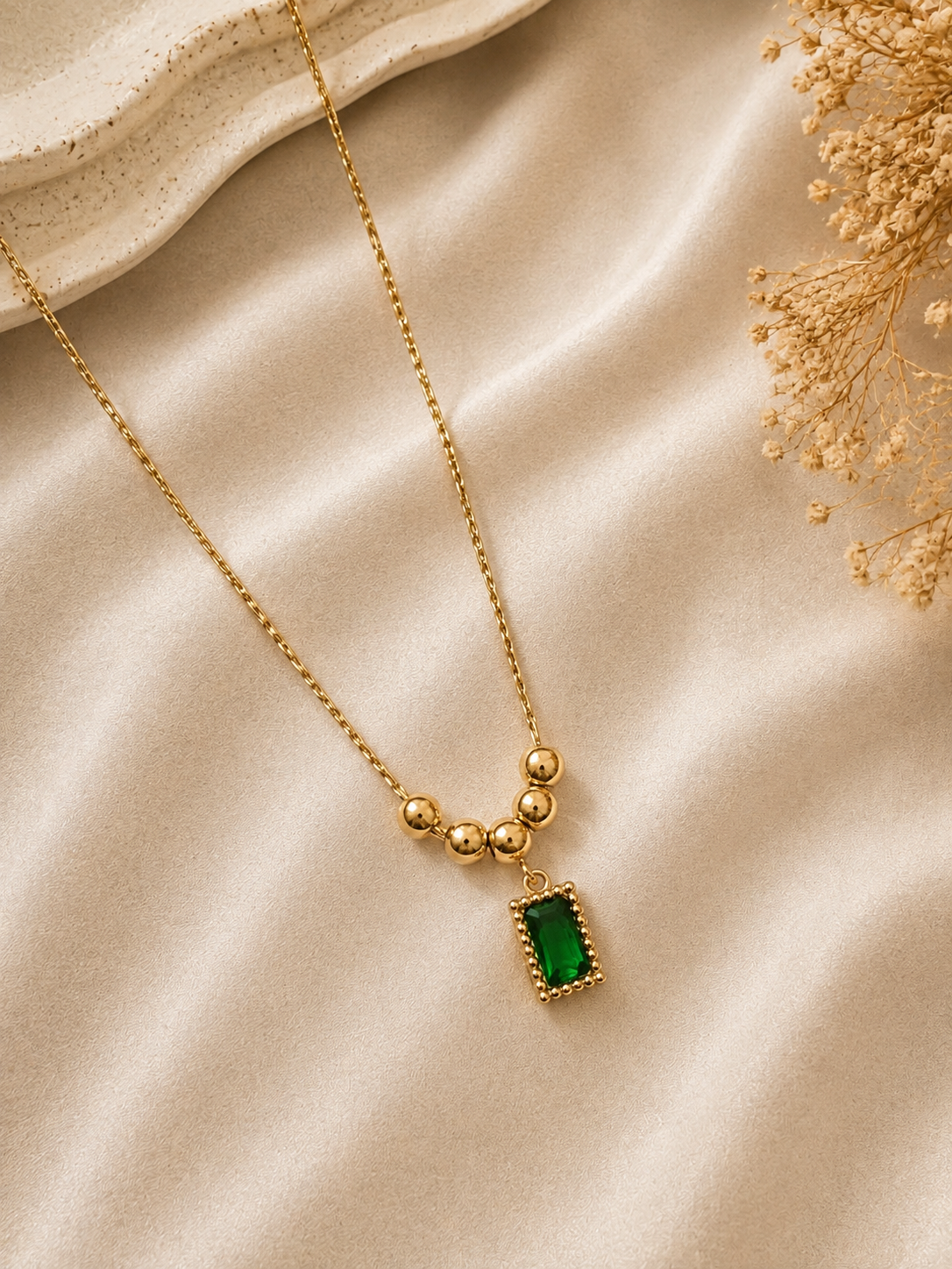 Zoya Necklace