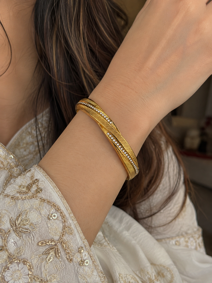 Classic diamond studded Bracelet - Baby Size
