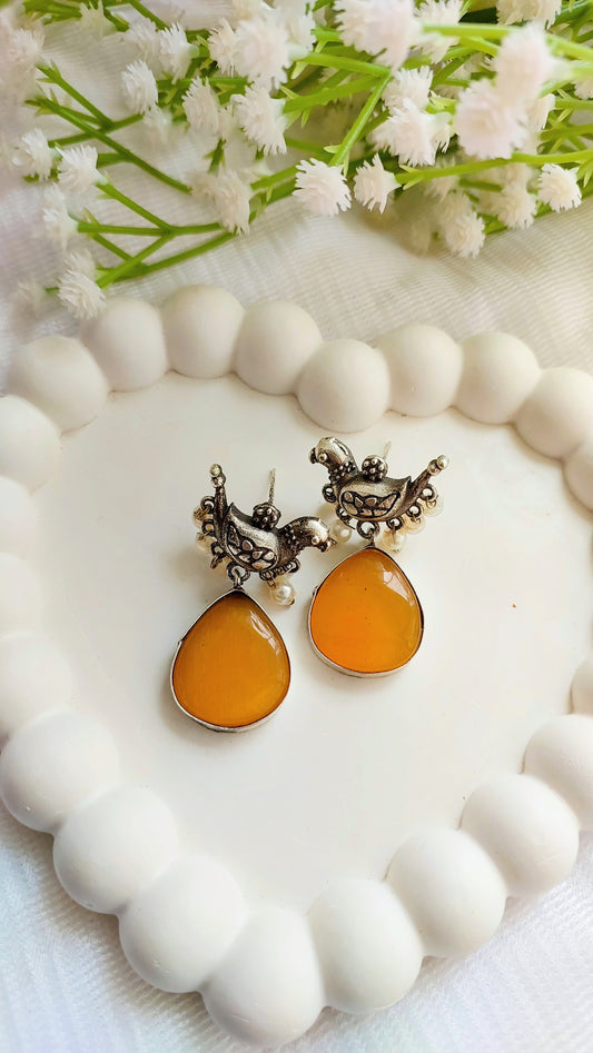 Birdie Earrings - Yellow