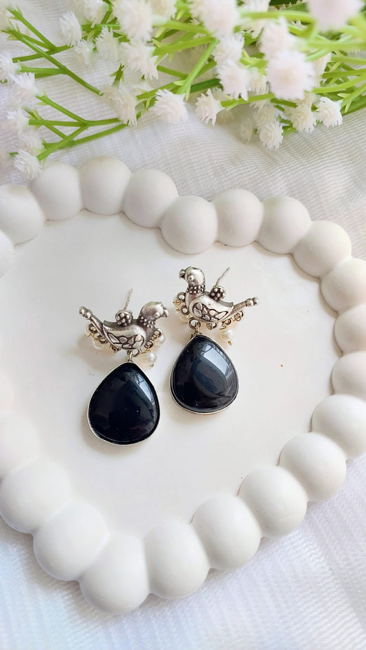 Birdie Earrings - Black