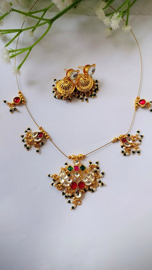Kavya Invisible Necklace