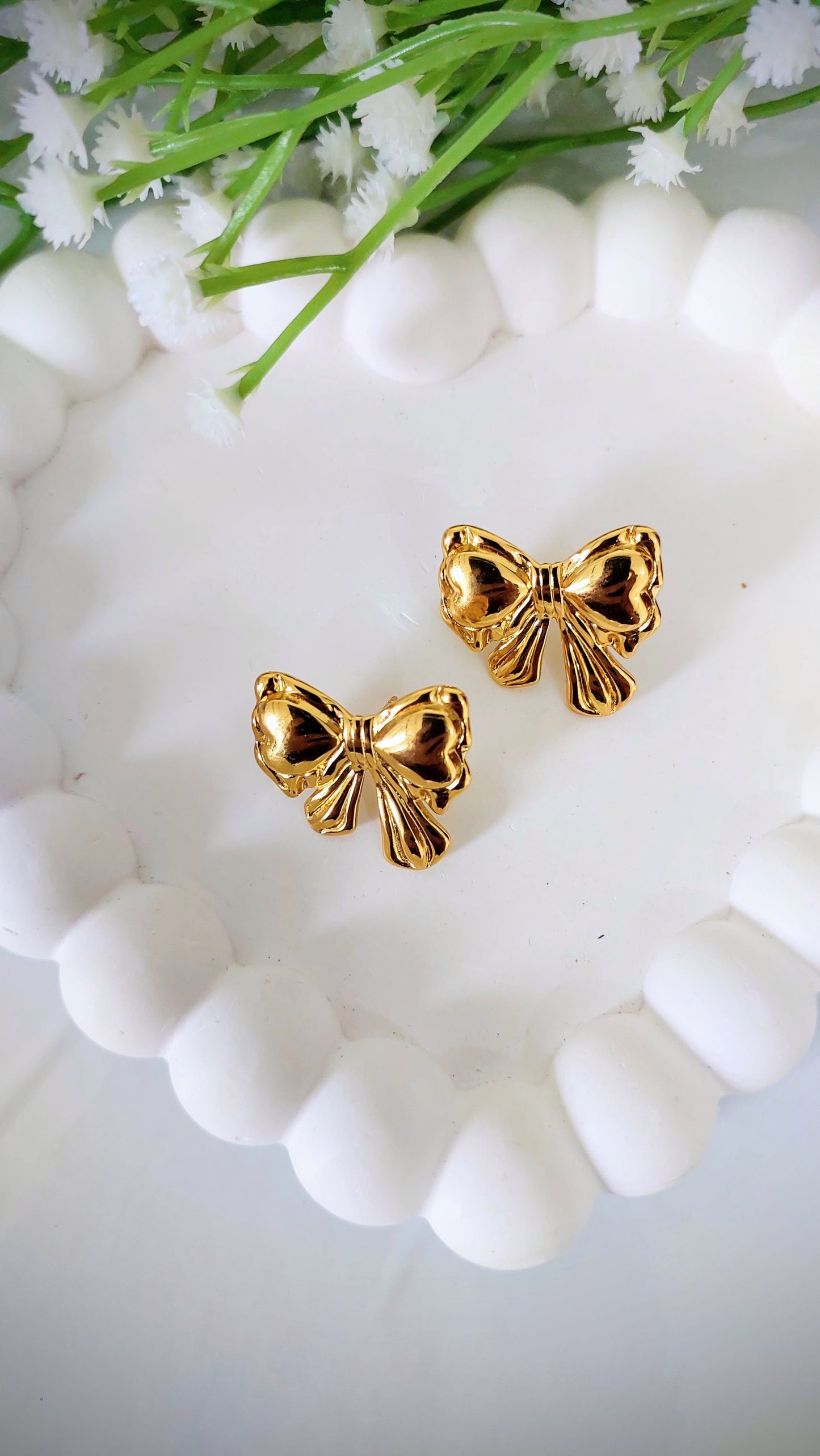 Bow Earring