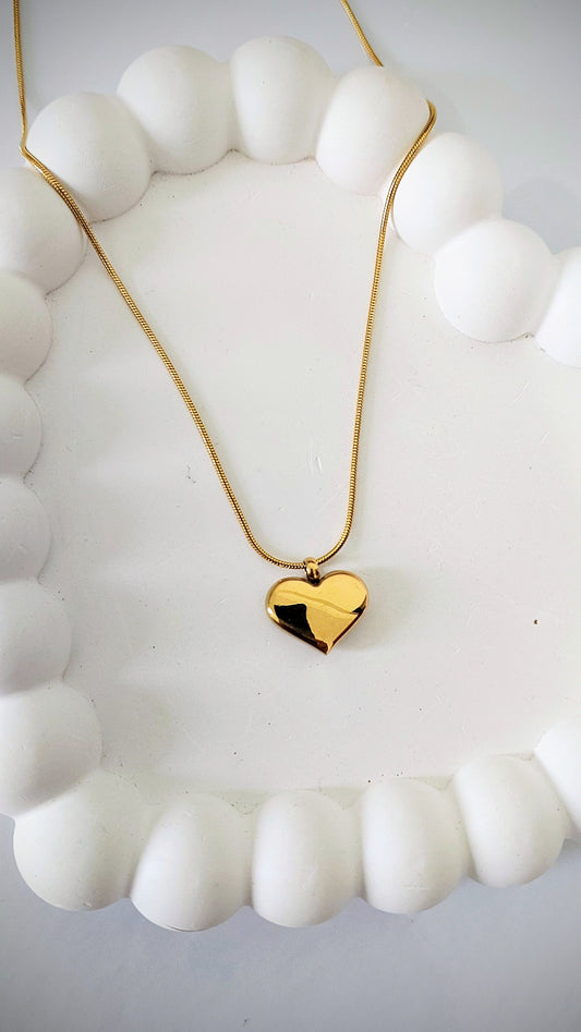 Heart pendant chain