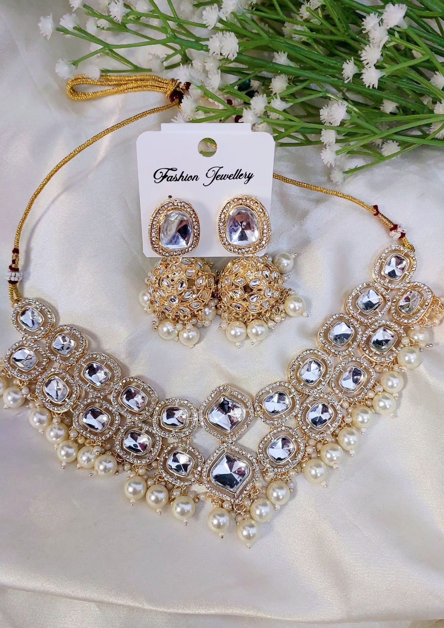 Inaaya Kundan Necklace