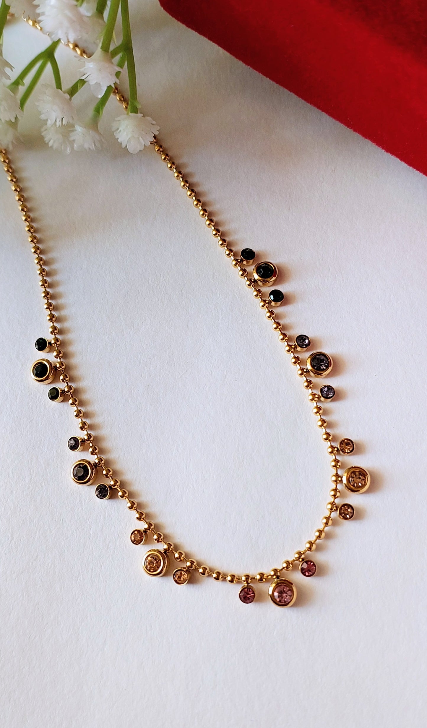 Round Stone Multicolor Chain