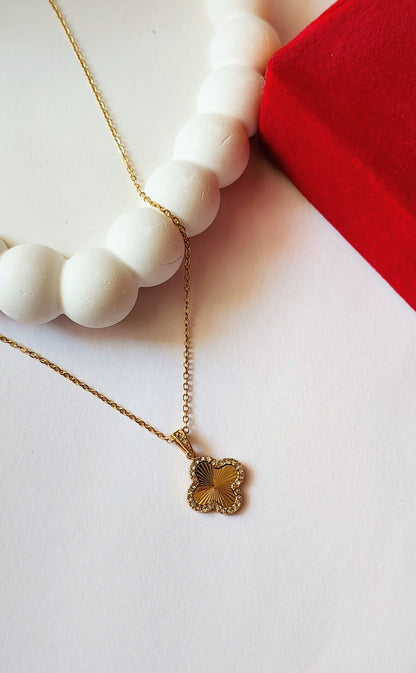 Van cleef Chain Pendant