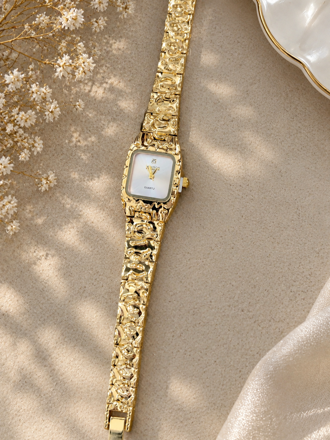 Gold metallic Cushion Watch - Blush
