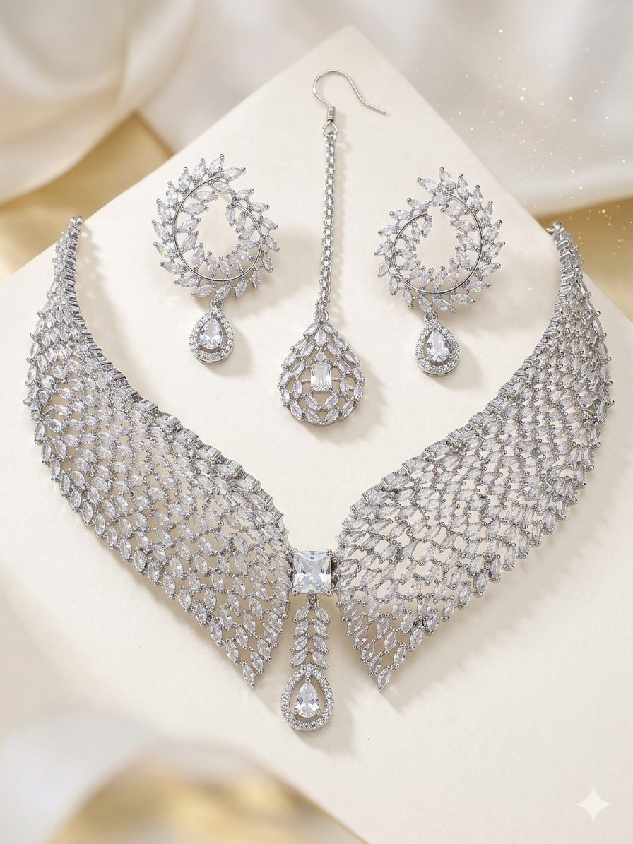 Shubha Cocktail Necklace
