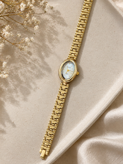 Luxurious Legacy Gold Band Watch - white