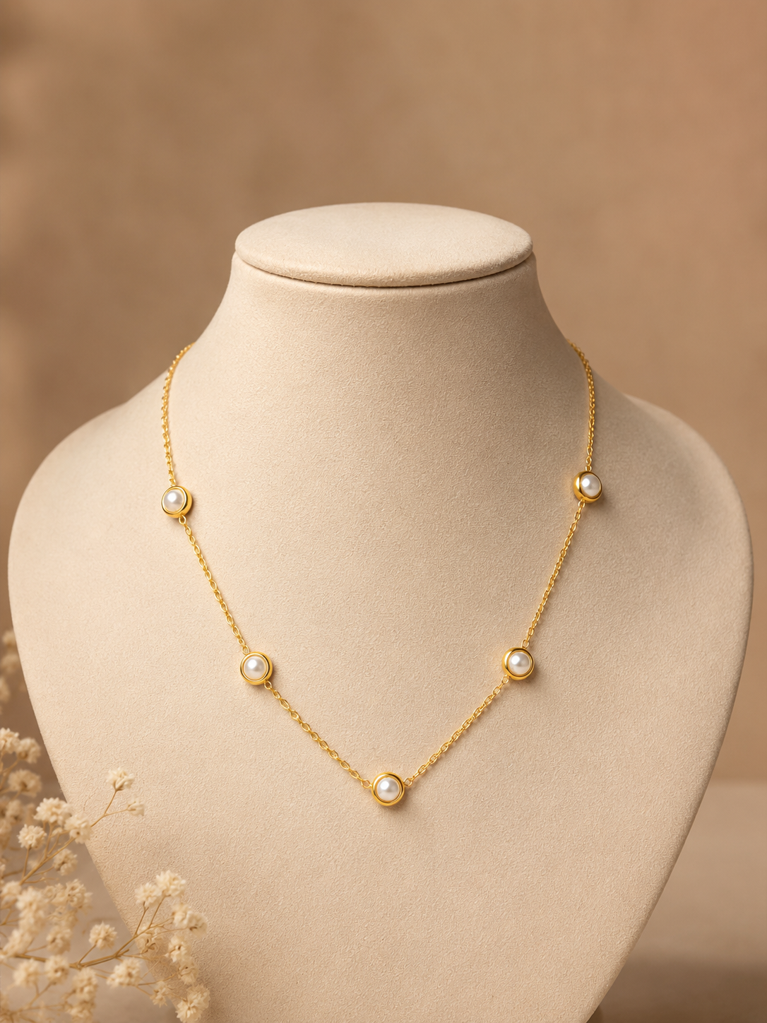 Vidhi Dainty Necklace