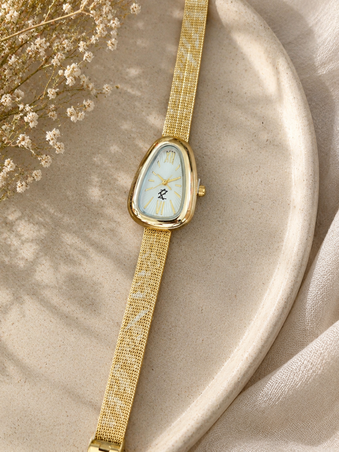 Serpenti Classic Aura Watch