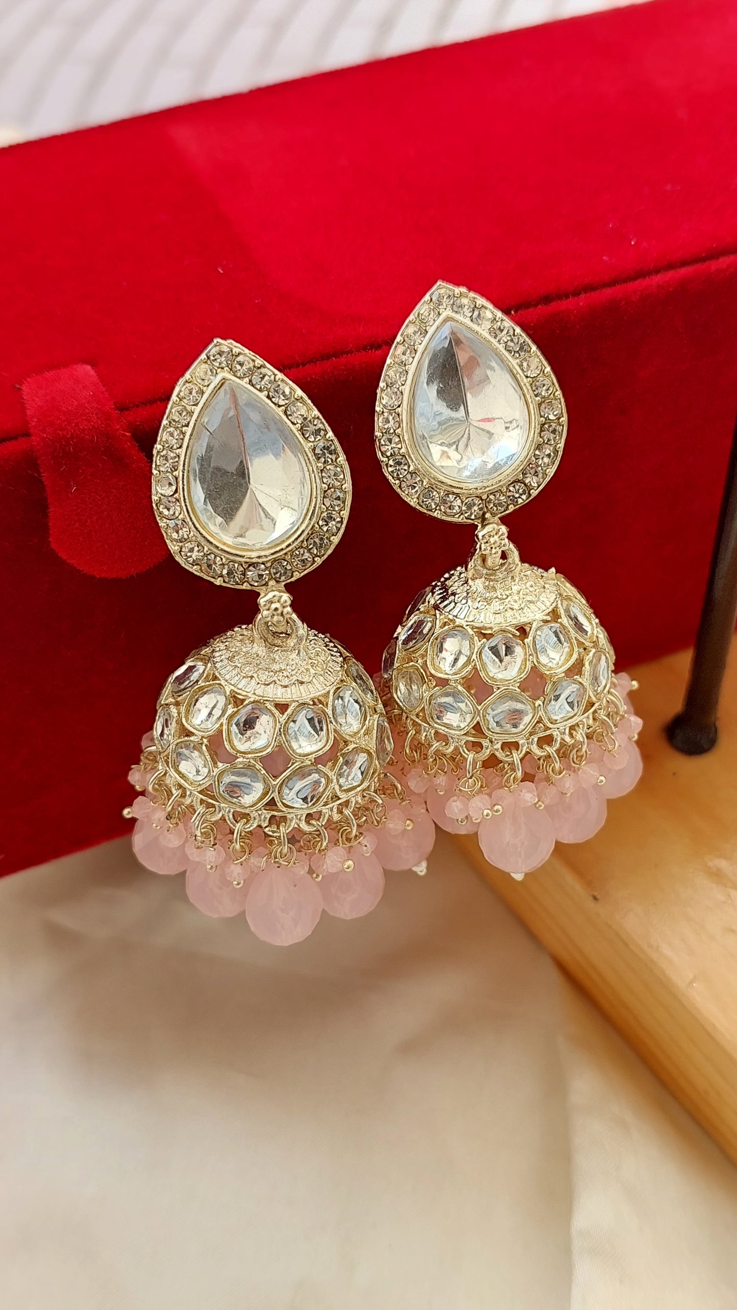 Shraddha Jhumka