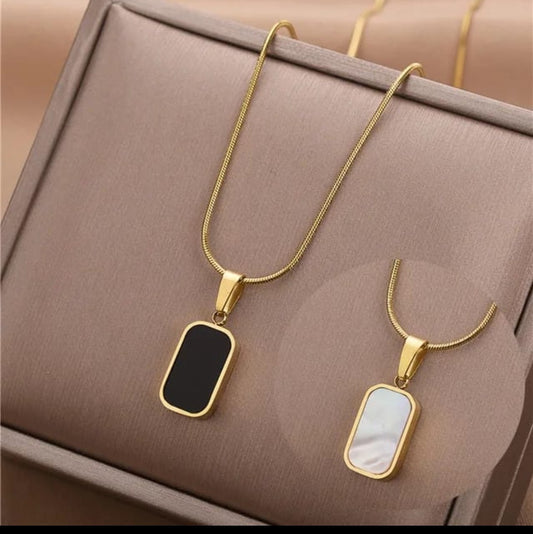 Double Side Pendant Chain