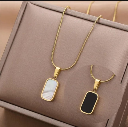 Double Side Pendant Chain