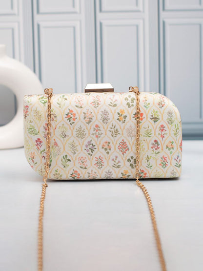 Flora & Fauna Clutch