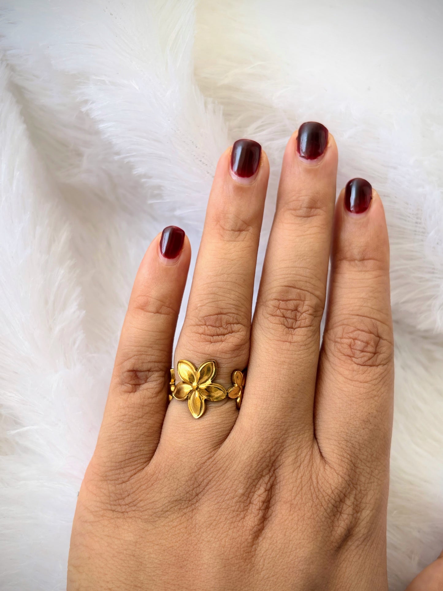 Flower anti tarnish ring