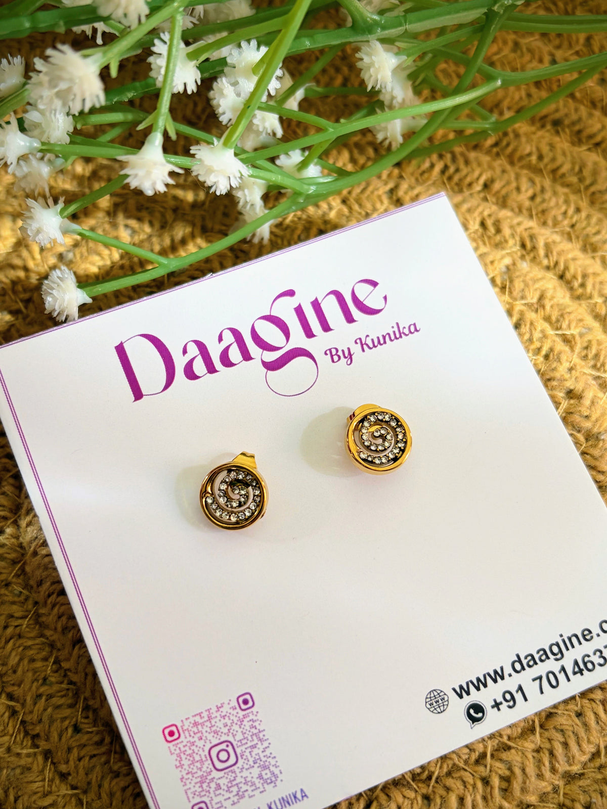 Spiral Studs
