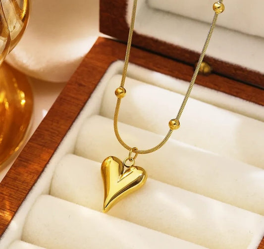 Stella Heart Necklace