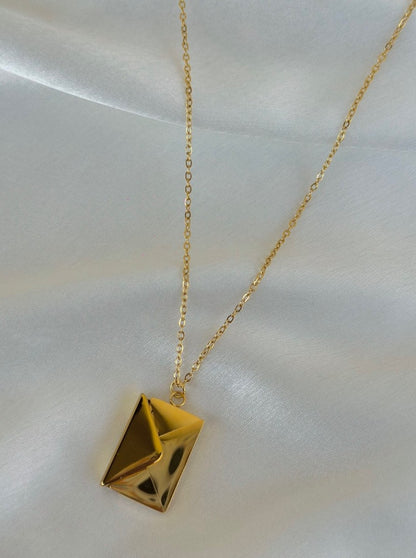 Secret message chain