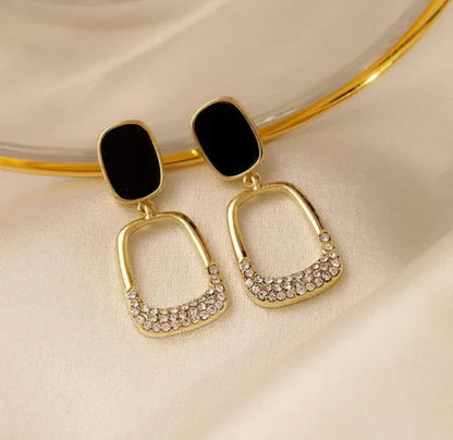 Black stone Dangler